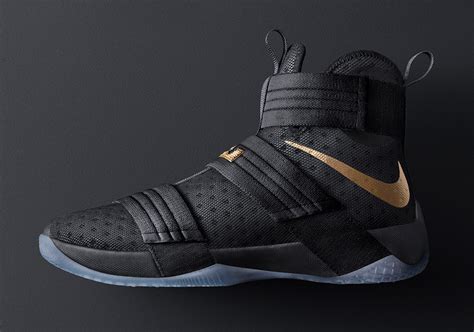 nike lebron shoes 2016